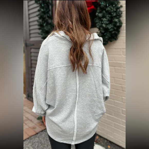 Gray Button Neckline Jersey Exposed Seam Double Chest Pocket Sweat - Picture 2 of 5